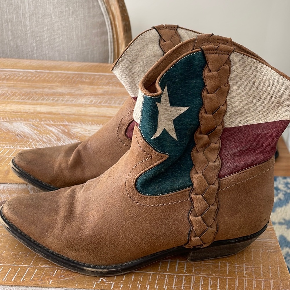 Nice west American glad cowgirl boots